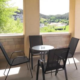 D&A Apartmanház Egerszalók - Medence/kert