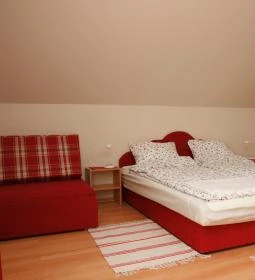 Pacsirta Vendégház