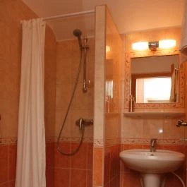 Pacsirta Vendégház Egerszalók - Szobák