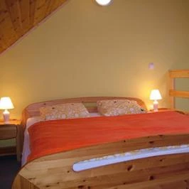 Polonia Apartman Egerszalók - Szobák