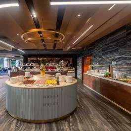 Hunguest Saliris Egerszalók - Vendéglátás