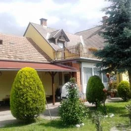 Mátyás Vendégház Egyházasrádóc - Medence/kert