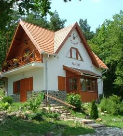 Szarvas Panzió