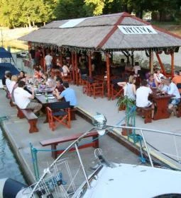 Nautilus Hajós Bár