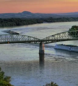 Mária Valéria híd 