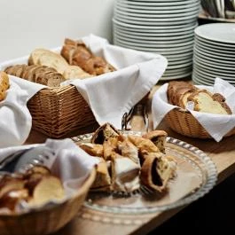 Hotel Adalbert - Szent György Ház Esztergom - Vendéglátás