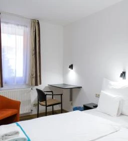 Hotel Adalbert - Szent György Ház