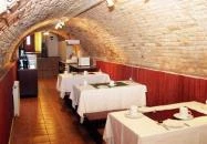 Decsi Panzió Esztergom