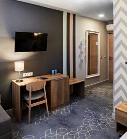 Hotel Adalbert - Szent Tamás Ház