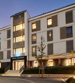 Hotel Adalbert - Szent Tamás Ház