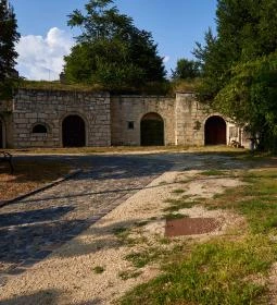 Kecskegödör pincesor 