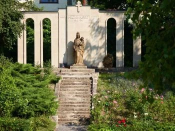 Hősök emlékműve Etyek