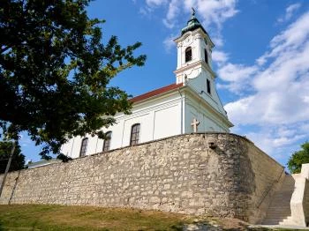 Sarlós Boldogasszony-templom Etyek