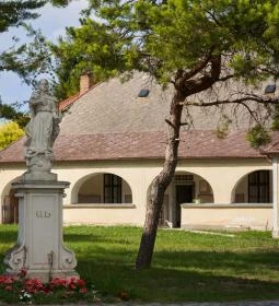 Sarlós Boldogasszony-templom