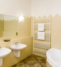 Károlyi Kastély Hotel & Restaurant 