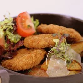 Károlyi Kastély Hotel & Restaurant Fehérvárcsurgó - Vendéglátás