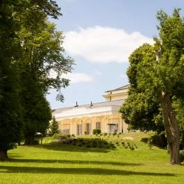 Károlyi Kastély Hotel & Restaurant Fehérvárcsurgó - Medence/kert