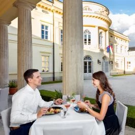 Károlyi Kastély Hotel & Restaurant Fehérvárcsurgó - Vendéglátás