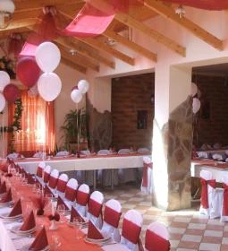 Jó barátok vendéglője 