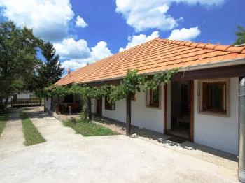 Lugas Vendégház Felsőtold