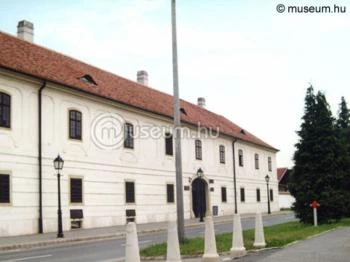 Helytörténeti Kiállítás és J. Haydn Emlékszoba Fertőd