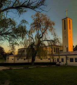 Soproni Szent István Római Katolikus Plébánia