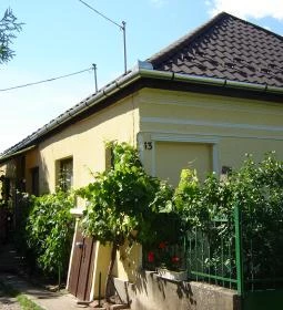 Zöldkapus Vendégház