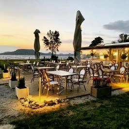 Napsugár Kemping és Panzió Fonyód - Vendéglátás