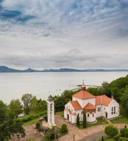 100. legjobb látnivaló: Nagyboldogasszony-templom