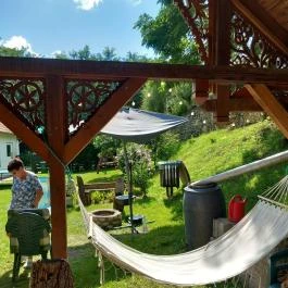 Bodzás Vendégház Ganna Ganna - Medence/kert