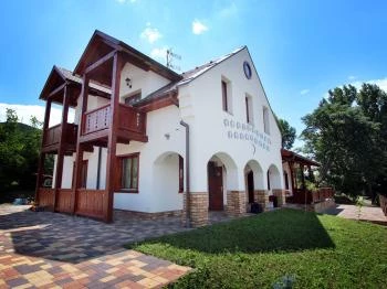 Gesztenyés Vendégház Garáb