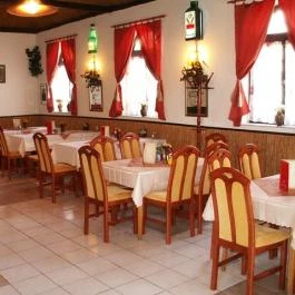 Varga Panzió Gárdony - Vendéglátás