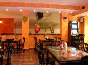 Gödör Bowling Bár & Étterem Göd