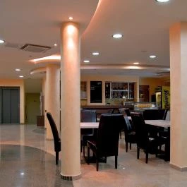 Aphrodite Hotel Göd - Belső