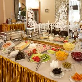 Erzsébet Királyné Szálloda Gödöllő - Vendéglátás