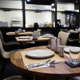 Grandis Premium Apartments Gödöllő - Vendéglátás