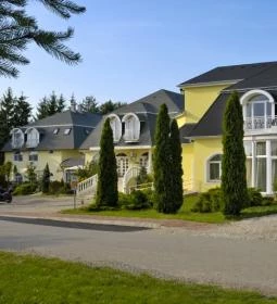 Gosztola Gyöngye-az erdő szállodája