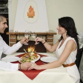 Gosztola Gyöngye-az erdő szállodája Gosztola - Vendéglátás