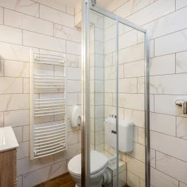 Gosztola Gyöngye-az erdő szállodája Gosztola - Szobák