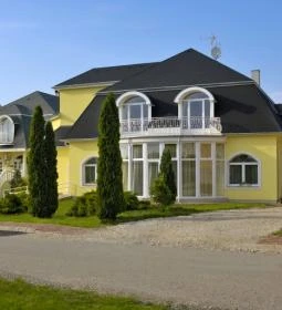 Gosztola Gyöngye-az erdő szállodája