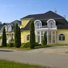Gosztola Gyöngye-az erdő szállodája Gosztola - Külső kép
