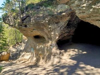 Vadlánlik barlang Gyenesdiás