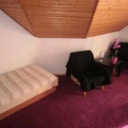 Kardos Apartman Gyenesdiás - Szobák