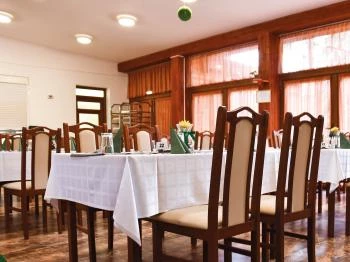 Tavirózsa Étterem Gyöngyös