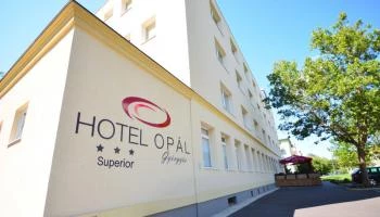 Hotel Opál Gyöngyös