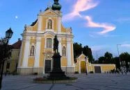 Macskakő koptató túra Győr