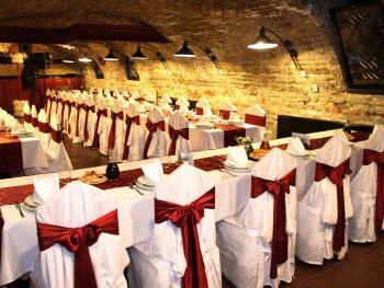 Komédiás Étterem Győr