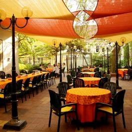 Komédiás Étterem Győr - Egyéb