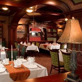 Golden Ball Club Hotel Győr - Vendéglátás