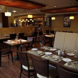 Hotel Famulus Győr - Vendéglátás